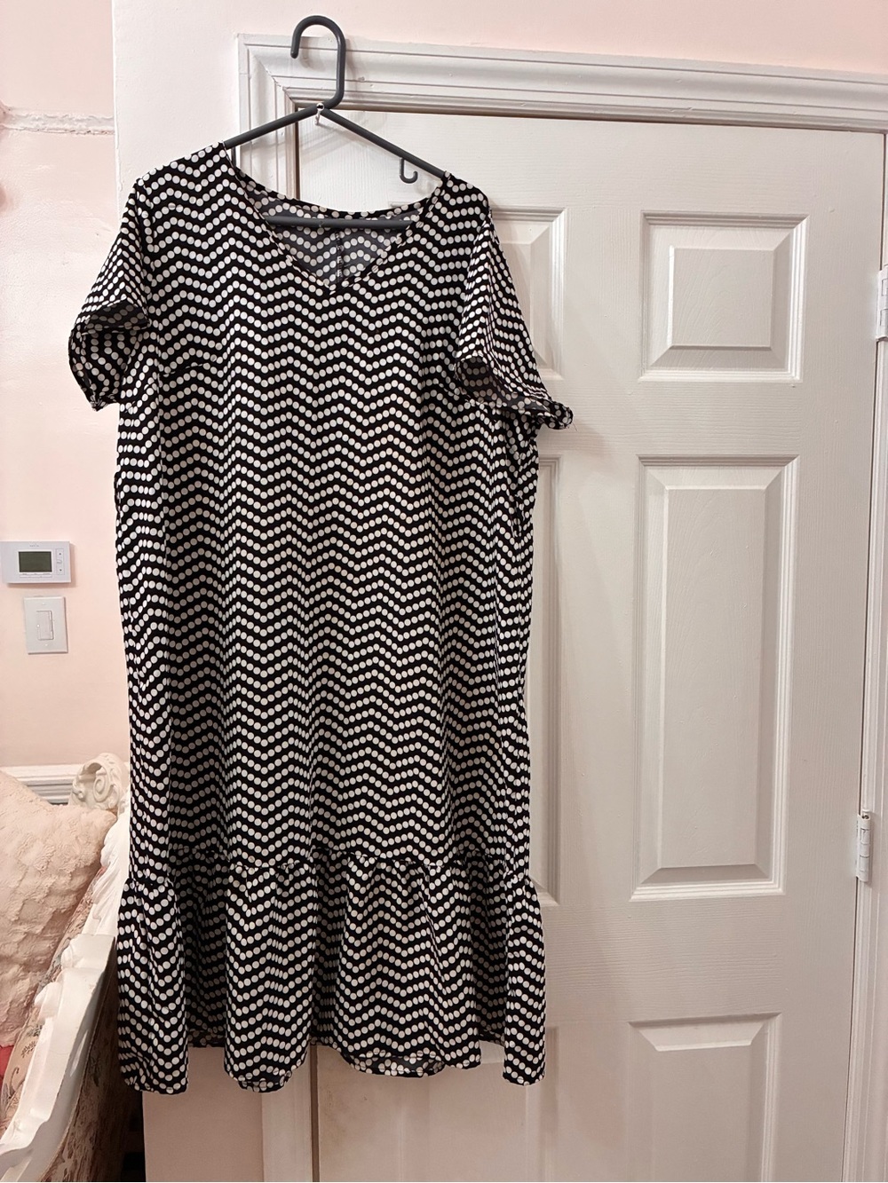 Black and White Dot Chevron Women's Dress